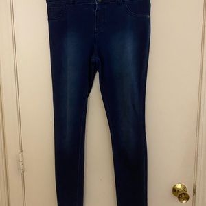 Cat and Jack jeggings size 14/16